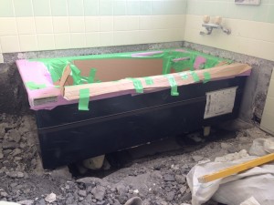 小山市N様邸浴室のリフォームの浴槽の写真