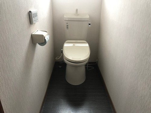 リフォーム前のトイレの写真