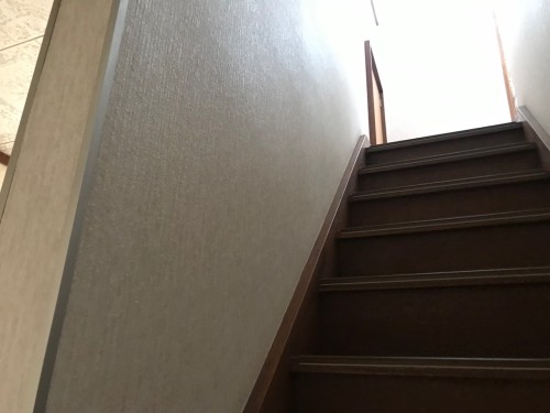 階段手すり取付前の写真