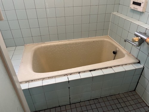 リフォーム前はタイル風呂