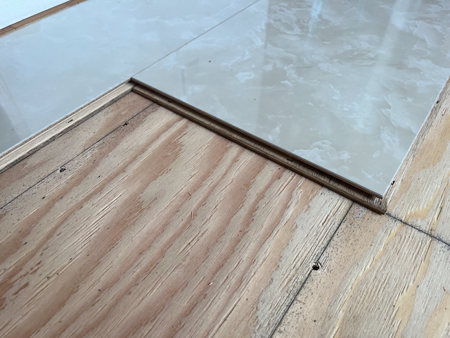 フローリング張り